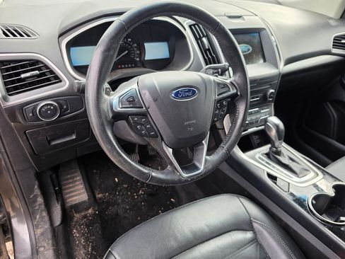 Used 2017 Ford Edge SEL w/ Equipment Group 201A AWD/4WD image 4