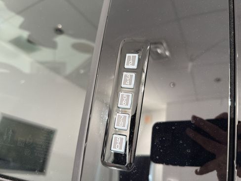 Used 2026 Ford F250 Platinum w/ Platinum Plus Package image 15