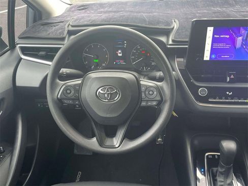Used 2024 Toyota Corolla image 13