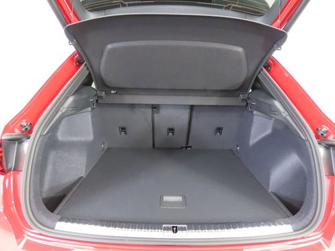 Used 2025 Audi Q3 2.0T Premium Plus w/ Premium Plus Package image 29