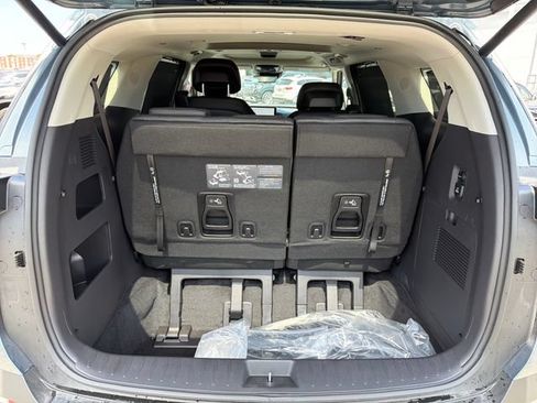 New 2027 Kia Carnival SX Prestige FWD image 25