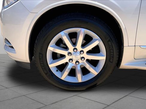 Used 2015 Buick Enclave Premium w/ Experience Buick Package FWD image 11
