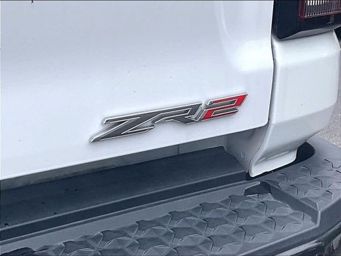 Used 2024 Chevrolet Colorado ZR2 AWD/4WD image 26