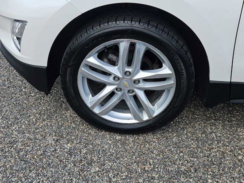 Used 2018 Chevrolet Equinox Premier AWD/4WD image 7