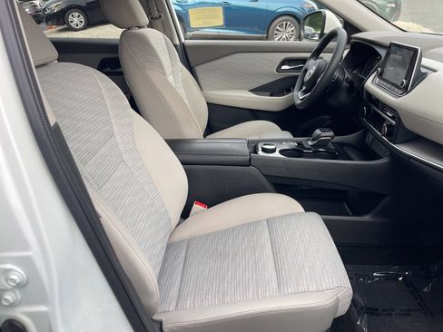 Certified 2023 Nissan Rogue SV AWD/4WD image 18