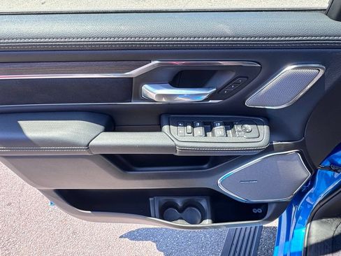New 2026 RAM 1500 Laramie AWD/4WD image 10