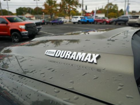 Used 2018 GMC Sierra 3500 Denali w/ Duramax Plus Package image 3