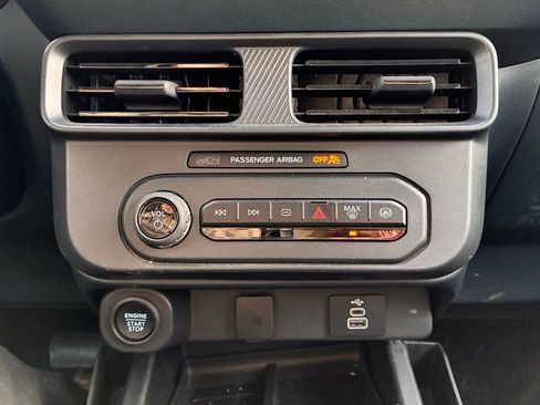 Used 2025 Ford Maverick XLT w/ Equipment Group 301A image 14