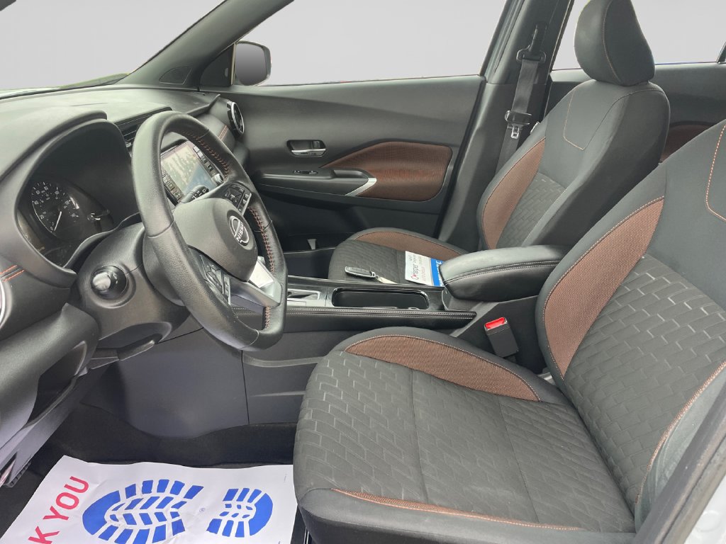 Used 2023 Nissan Kicks SR FWD image 20