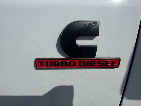 Used 2024 RAM 2500 Laramie w/ Night Edition image 10