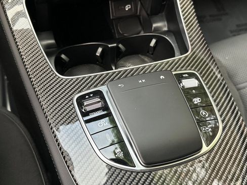 Used 2022 Mercedes-Benz E 53 AMG 4MATIC Sedan image 35