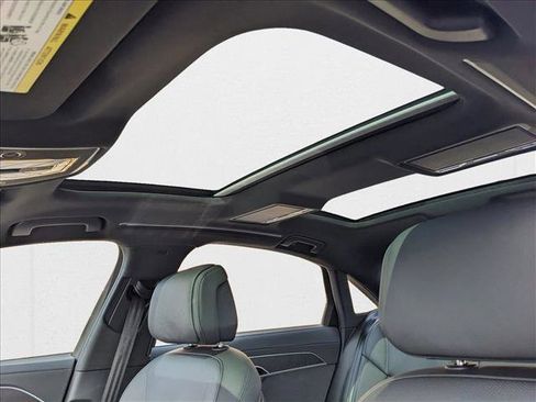 New 2025 Audi A8 L 3.0T image 15