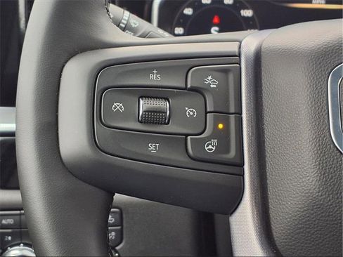 New 2025 GMC Sierra 2500 SLT w/ SLT Convenience Package image 12