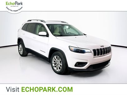 Used 2019 Jeep Cherokee Latitude w/ Popular Appearance Group