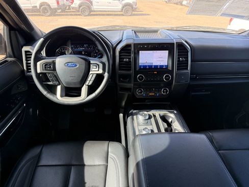 Used 2021 Ford Expedition Max XLT image 9