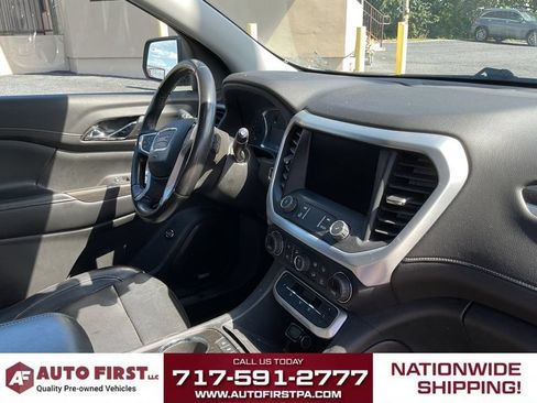 Used 2020 GMC Acadia SLT w/ LPO, Floor Liner Package AWD/4WD image 17