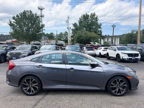 Used 2020 Honda Civic Sport image 9