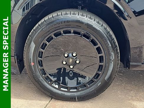 New 2025 Ford Maverick Lobo image 35