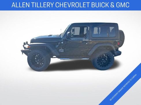 Used 2019 Jeep Wrangler Sport image 2