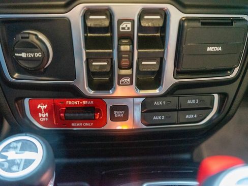 Used 2020 Jeep Wrangler Unlimited Rubicon image 26