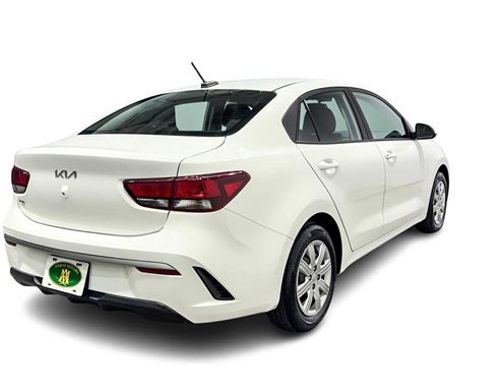Used 2022 Kia Rio LX image 2