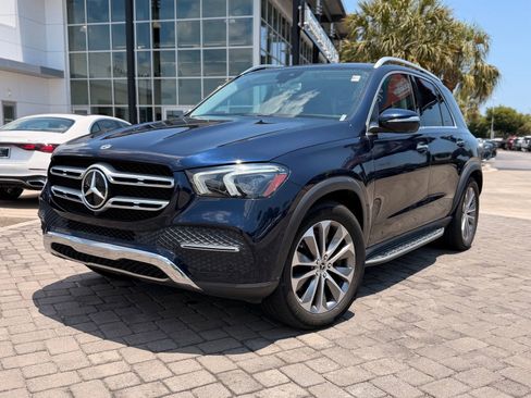 Used 2020 Mercedes-Benz GLE 450 4MATIC image 1