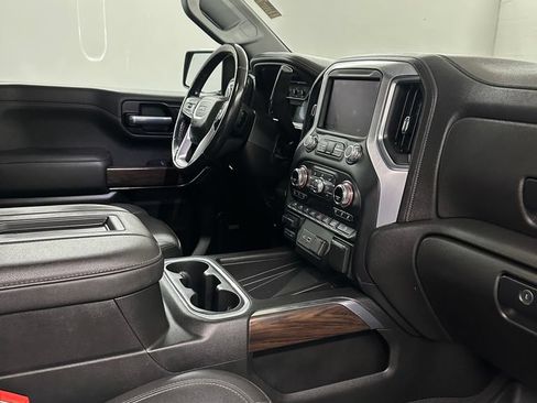 Used 2022 GMC Sierra 1500 SLT w/ SLT Premium Plus Package AWD/4WD image 42