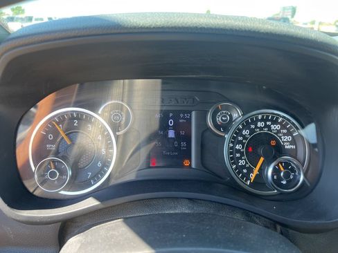 Used 2021 RAM 2500 Tradesman AWD/4WD image 15
