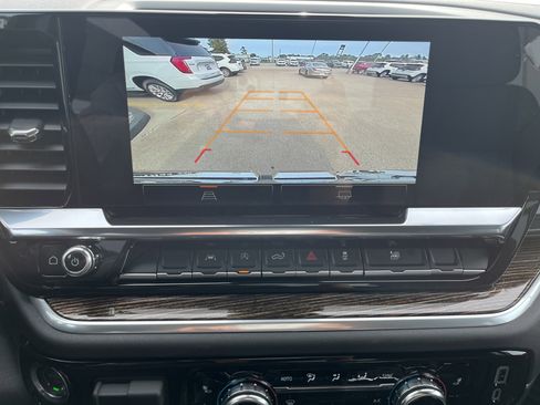 New 2026 GMC Sierra 1500 Elevation image 6