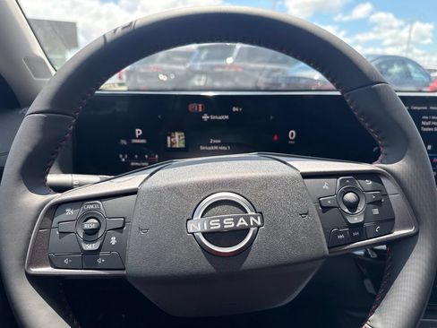 New 2026 Nissan Sentra SR w/ Floor Mat Package FWD image 16