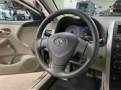 Used 2010 Toyota Corolla FWD image 15