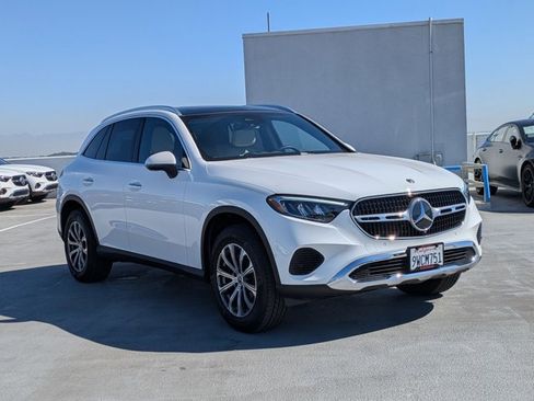 Used 2026 Mercedes-Benz GLC 300 GLC 300 image 3
