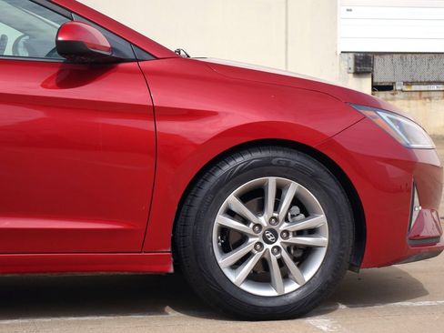 Used 2019 Hyundai Elantra Value Edition FWD image 28