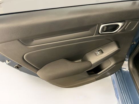 Used 2025 Honda Civic Sport image 26