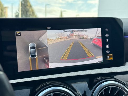 Used 2021 Mercedes-Benz A 220 image 20