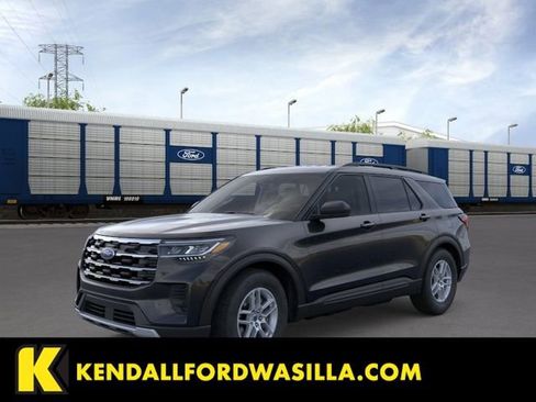 New 2026 Ford Explorer Active AWD/4WD image 1