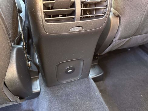 New 2026 Ford Escape Active w/ Cold Weather Package AWD/4WD image 9