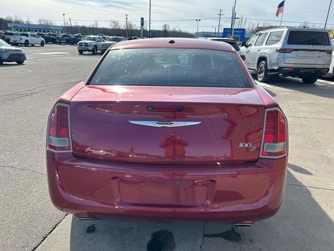 Used 2013 Chrysler 300 S image 6