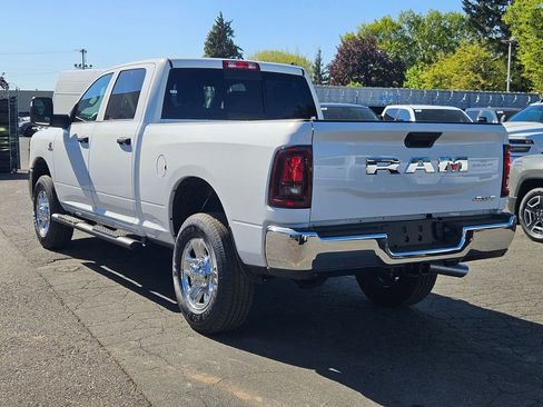 New 2026 RAM 2500 Tradesman AWD/4WD image 5