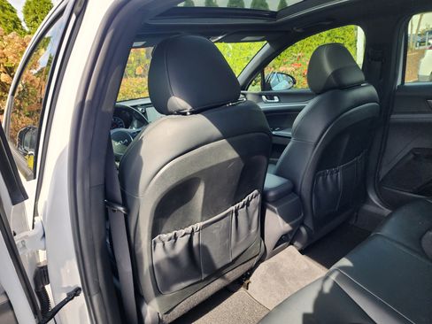 Used 2023 Kia K5 GT-Line image 13