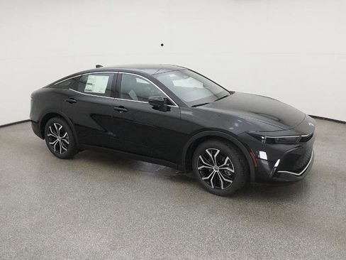 New 2026 Toyota Crown XLE image 12