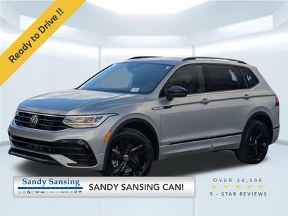 Used 2023 Volkswagen Tiguan SE R-Line