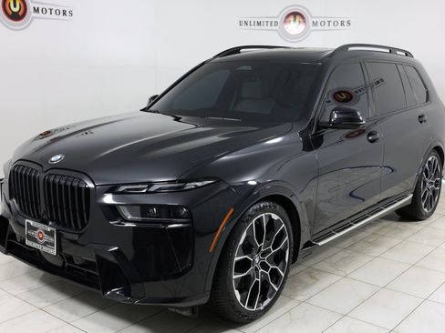 Used 2023 BMW X7 xDrive40i w/ M Sport Package image 5