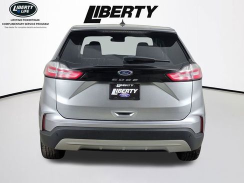 Used 2023 Ford Edge SEL image 4