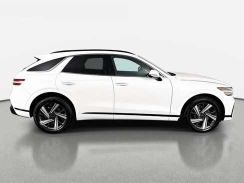New 2026 Genesis GV70 3.5T Sport Advanced AWD/4WD image 8