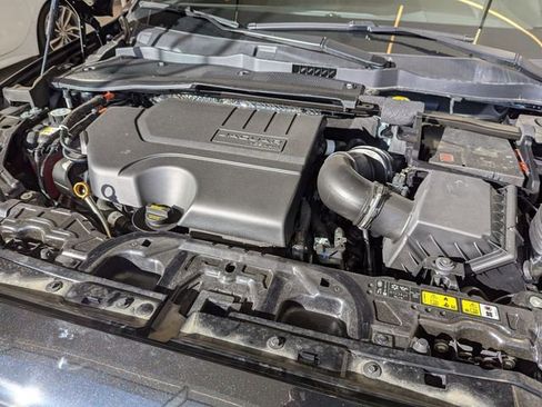 New 2024 Jaguar E-PACE R-Dynamic SE image 19