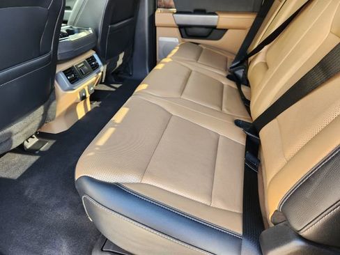 Used 2023 Ford F150 Lariat w/ Equipment Group 502A High image 28