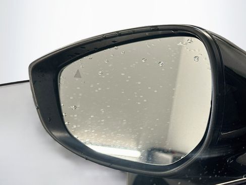 Used 2025 MAZDA CX-30 AWD 2.5 S w/ Preferred Package image 16