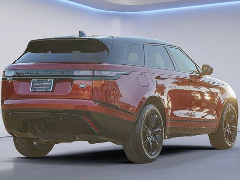 Used 2023 Land Rover Range Rover Velar R-Dynamic S image 5