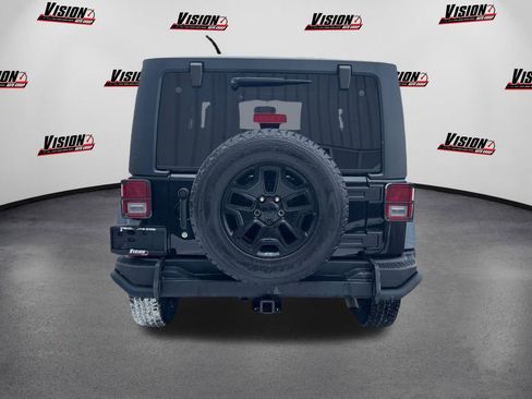 Used 2013 Jeep Wrangler Sahara image 6